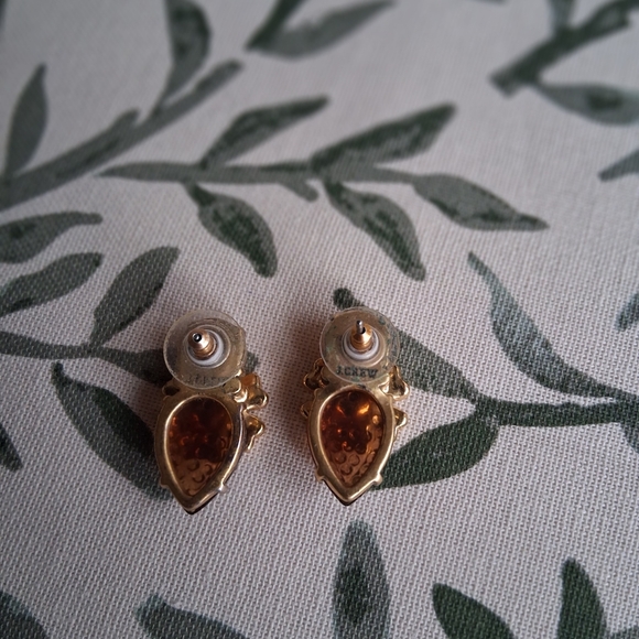 J.Crew Strawberry Fields Blush Floral Necklace and Earring Set - Picture 6 of 7